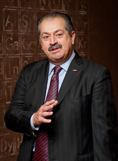 新陶氏之路的領(lǐng)航者——專訪陶氏化學(xué)董事長(zhǎng)兼首席執(zhí)行官利偉誠(chéng) (1)